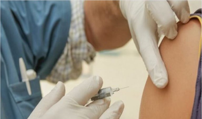 11-year-old vaccinated before pediatric vaccination roll-out