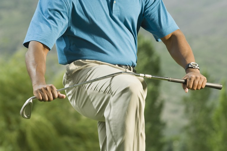 3 colonels sacked for playing golf while on-duty