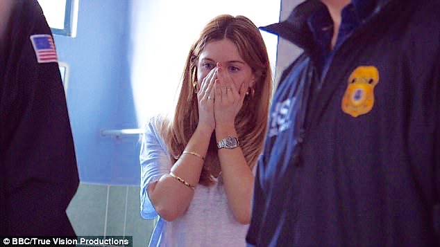 405D33B900000578 4507338 Stacey Dooley is horrified as she witnesses the arrest of two si a 10 1494929363988 1