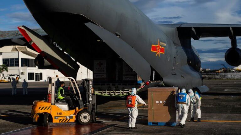 600,000 doses of CoronaVac arrive in Philippines