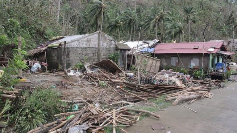 80% of houses in three Catanduanes towns destroyed by Rolly - Gordon