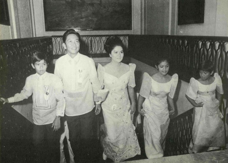 Add P203-B unpaid taxes of Marcoses to P200 'ayuda' - group