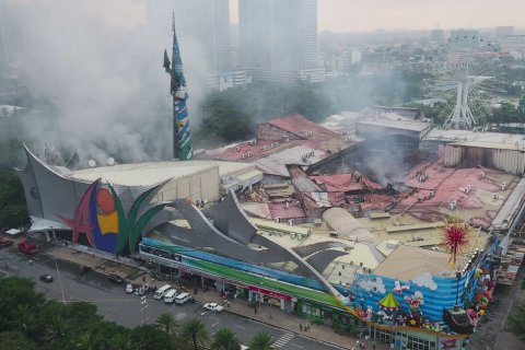 Aerial shot of Star City damages after the fire