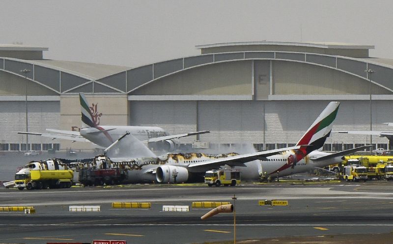 Arab Emirates airline burst into flames, Dubai Crash Landing