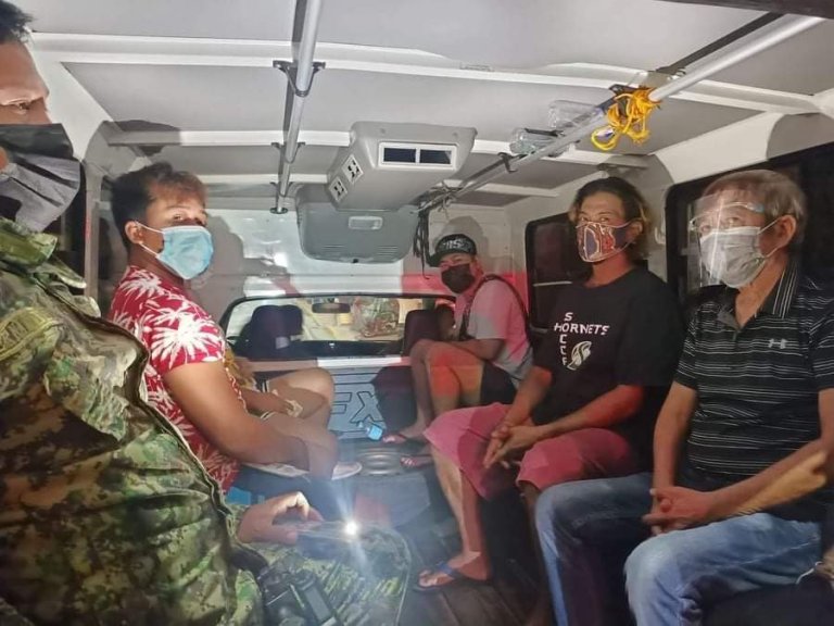 Barangay chairman, 3 others arrested for stealing cash aid in Manila
