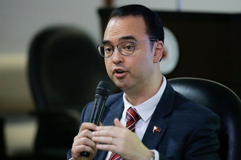 budget blame game Cayetano apologizes to Sotto