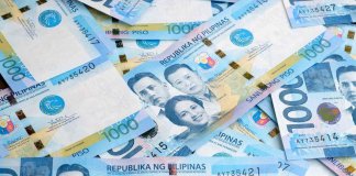 DPWH exec throws money air to face graft raps