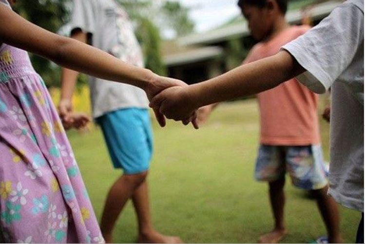 CHR supports allowing children to go outside