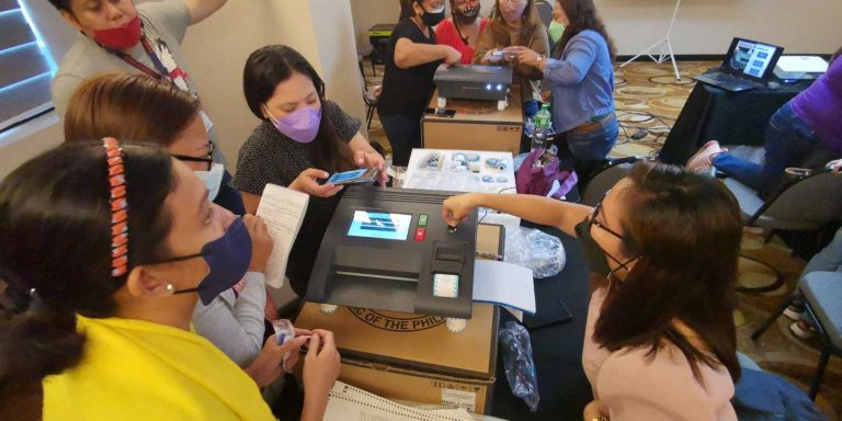 Comelec approves extra pay for poll workers