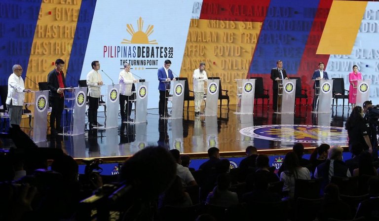 Comelec replaces debate with interview