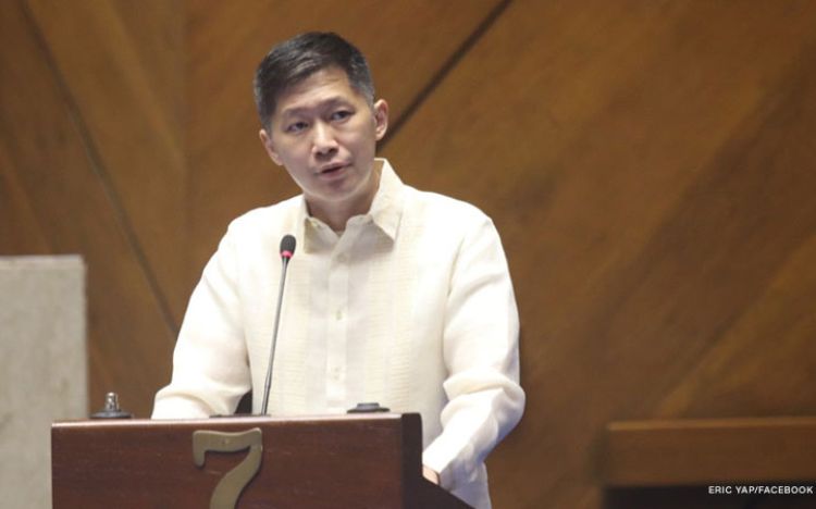 DPWH cut CamSur's infra projects budget, not lawmakers - Yap