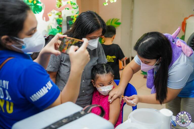 DepEd not requiring children to get vaccinated to join face-to-face classes