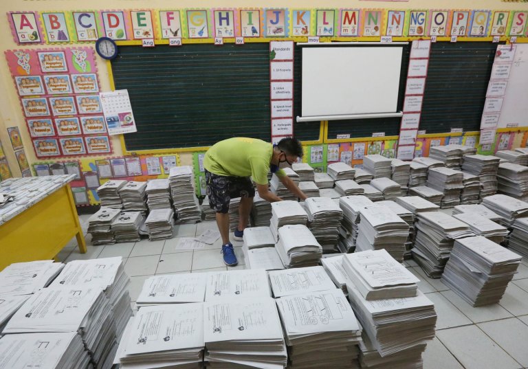 DepEd ready to open classes on October 5