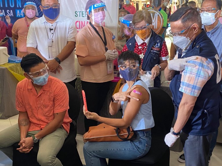 Drew Arellano, Iya Villania among those in A4 category to receive COVID-19 vaccine