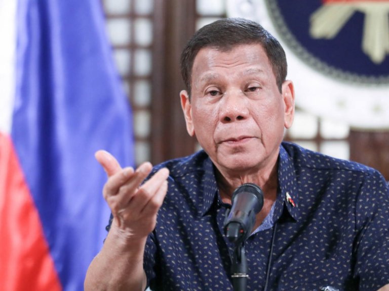 Duterte tells public not to be 'choosy' on COVID-19 vaccine brands