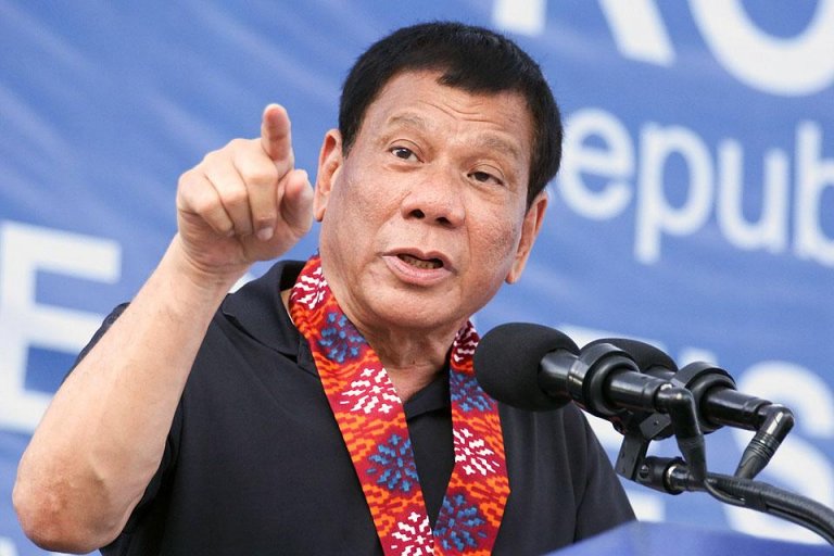 Duterte to give P30k reward for info on local officials stealing cash aid