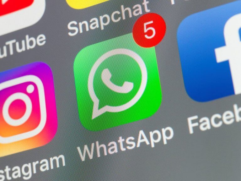 Facebook, Instagram and WhatsApp down