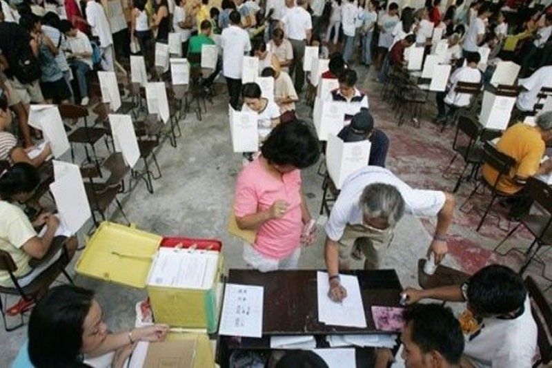 Gossiping, loitering banned in voting areas Comelec PLN Media