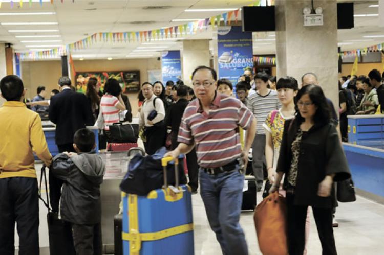 Gov't allows 35-yr-old Chinese nationals to stay in PH as retirees