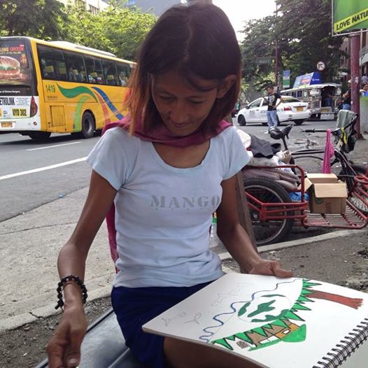 Homless Artist Gets Her First Exhibition in Manila
