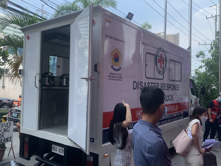Korean embassy donates food truck to PH Red Cross