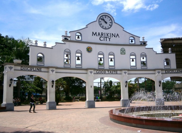 Marikina mega vaccination facilities and vaccinators ready - Mayor Teodoro