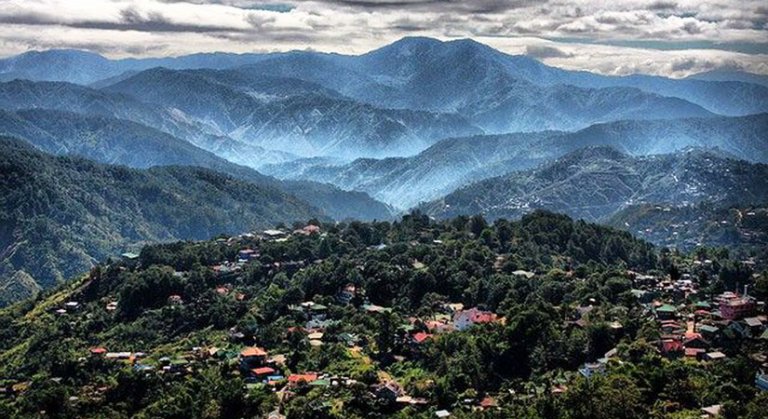 Mayor Magalong eyes reopening Baguio to tourists by September