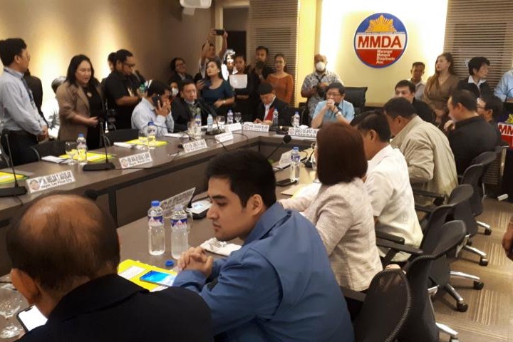 Metro Manila mayors Allow 15-17-year-olds to go out
