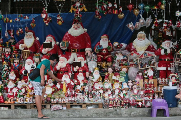 Metro Manila mayors Ease quarantine restrictions after holidays