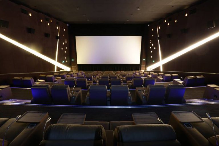 Metro Manila mayors oppose reopening of cinemas
