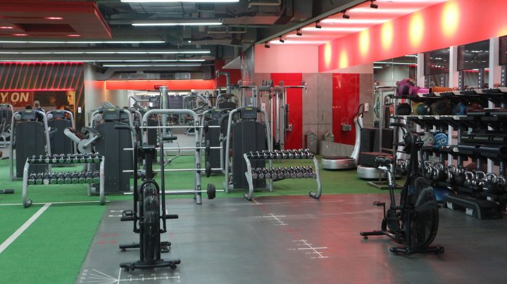 Metro Manila mayors to close gyms, spas, internet cafes for 2 weeks