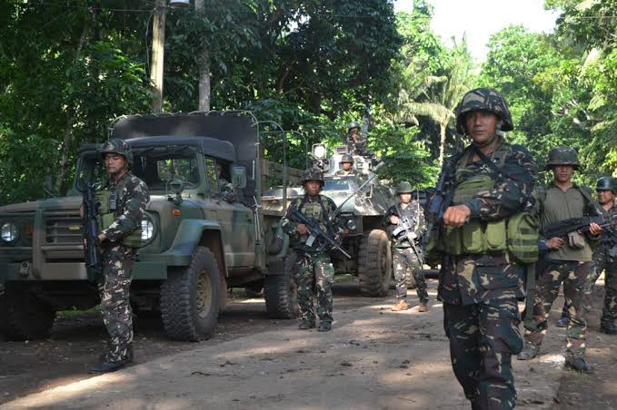 Military vs. Abu Sayyaf in Sulu, 8 soldiers injured