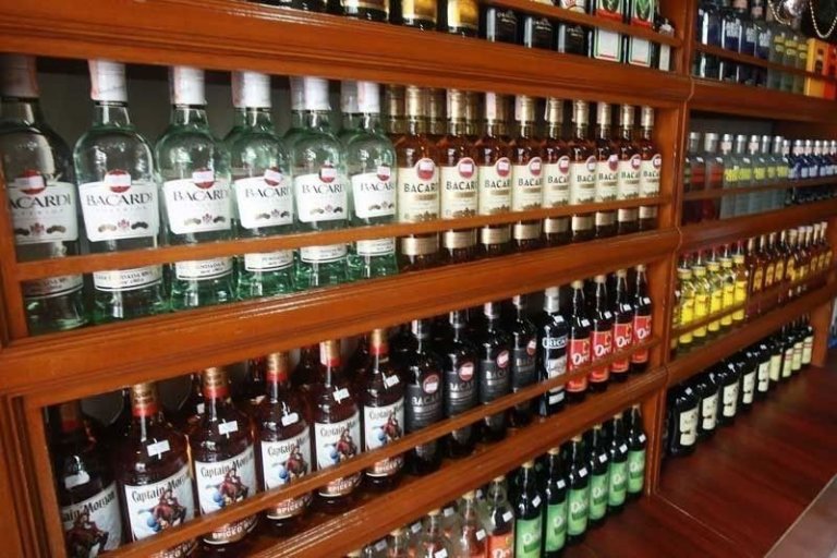 More than 200 bottles of liquor seized in Sampaloc