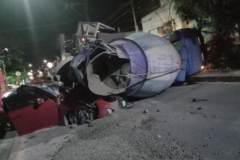 Mother, children injured after cement mixer crushed car