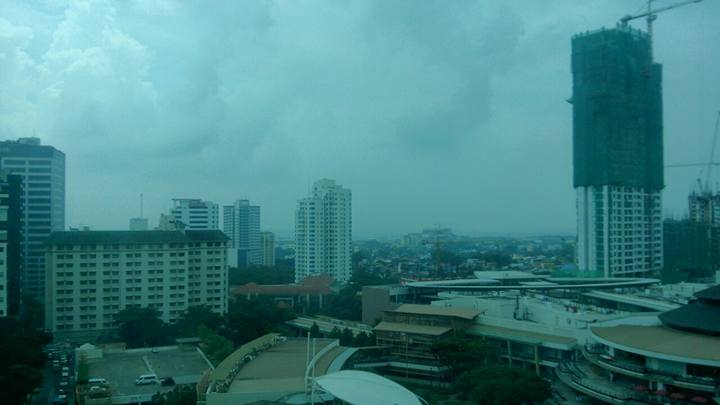 Mysterious Haze Over Cebu City