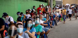 online survey filipinos get covid-19 vaccine