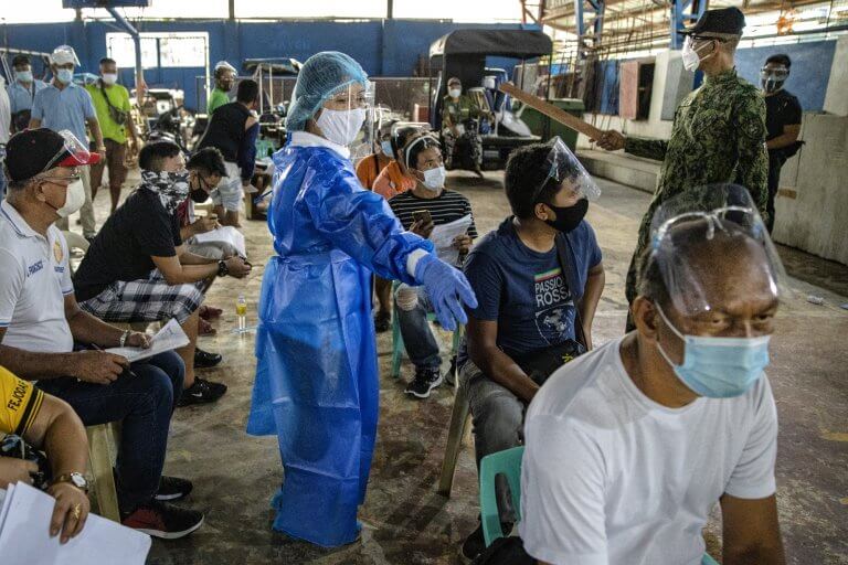 Over 284,000 Filipinos complete COVID-19 vaccination
