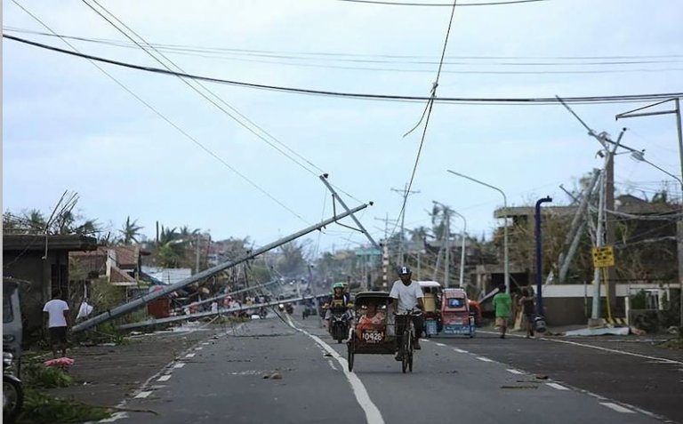 Over 4 million Bicol region residents without electricity due to 'Rolly'