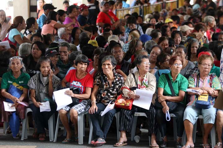 Philippine population 'graying' - POPCOM