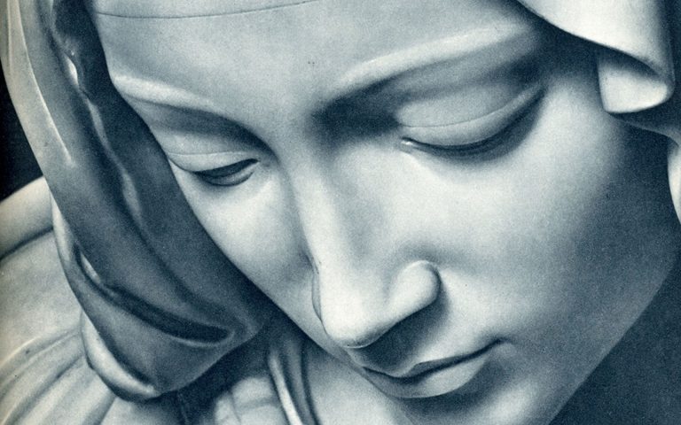 Pieta Face 1920x12001