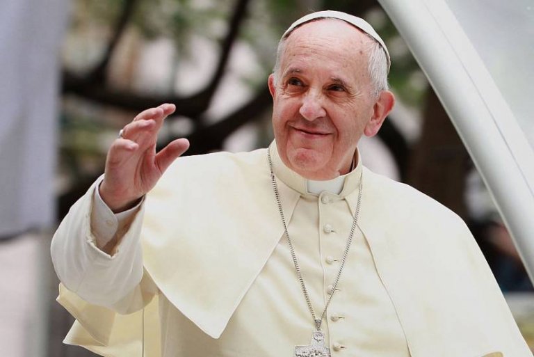 Pope Francis receives letter with 3 bullets of 9mm