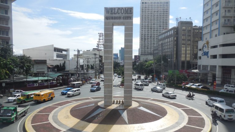 Quezon City approves P1 billion for COVID-19 vaccine program