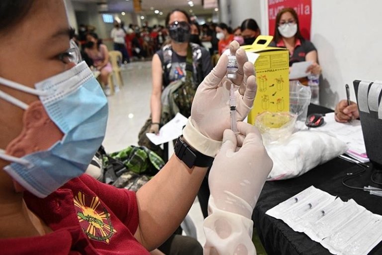DOH: PH fully vaccinates 75% of target population