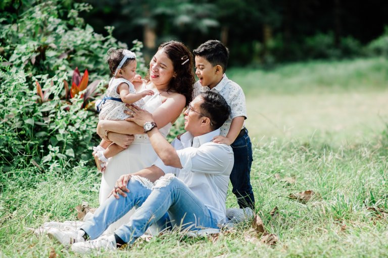 SWS survey Family with monthly budget of P12K not poor