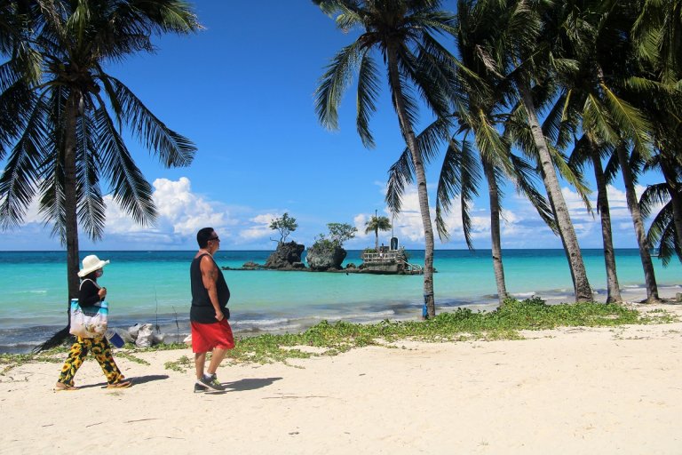 Some areas in Boracay under lockdown due to COVID-19 cases
