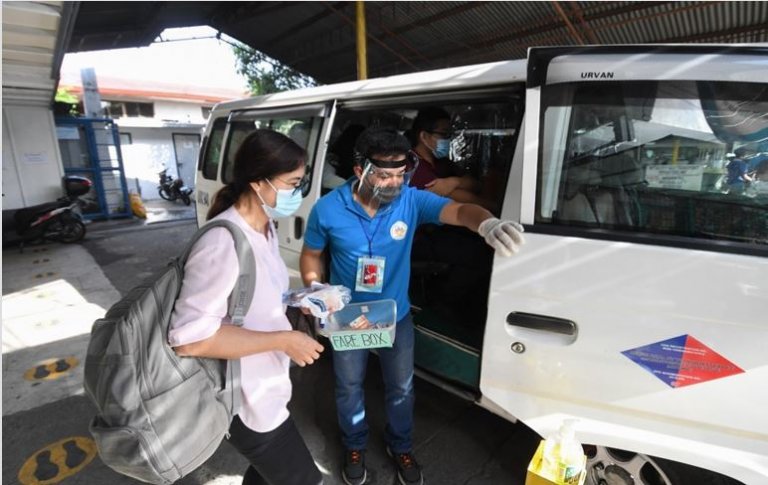 UV Express drivers in QC apprehended due to overloading