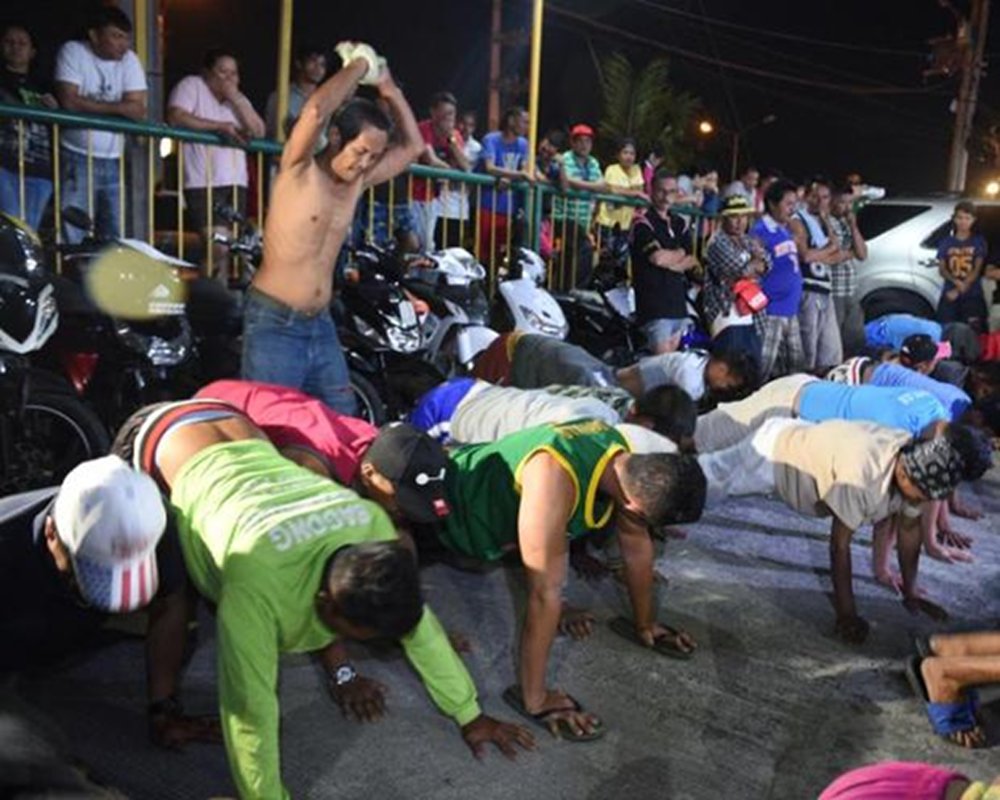 boozers do pushups in phillipines