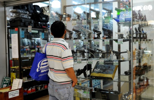 philippines gun shop, PNP Makes Gun Permits Easier 