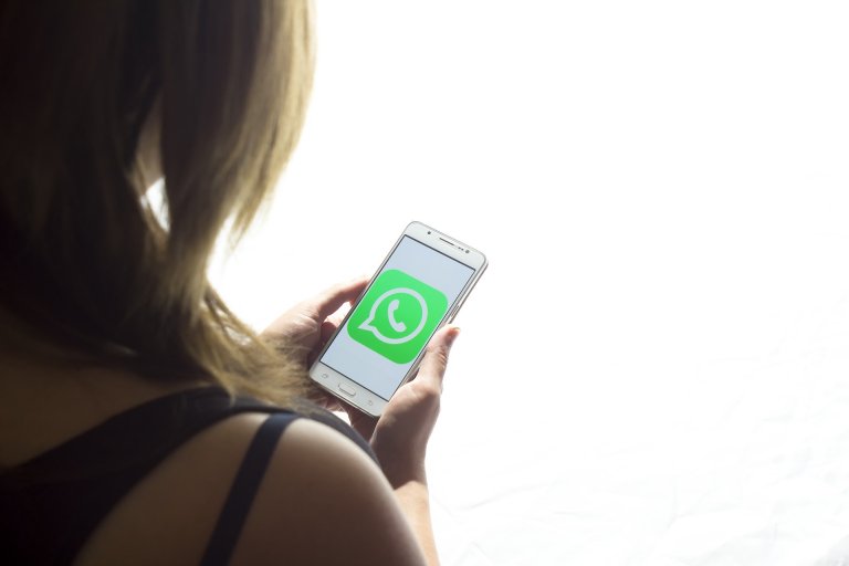How To Send Offline Messages On WhatsApp